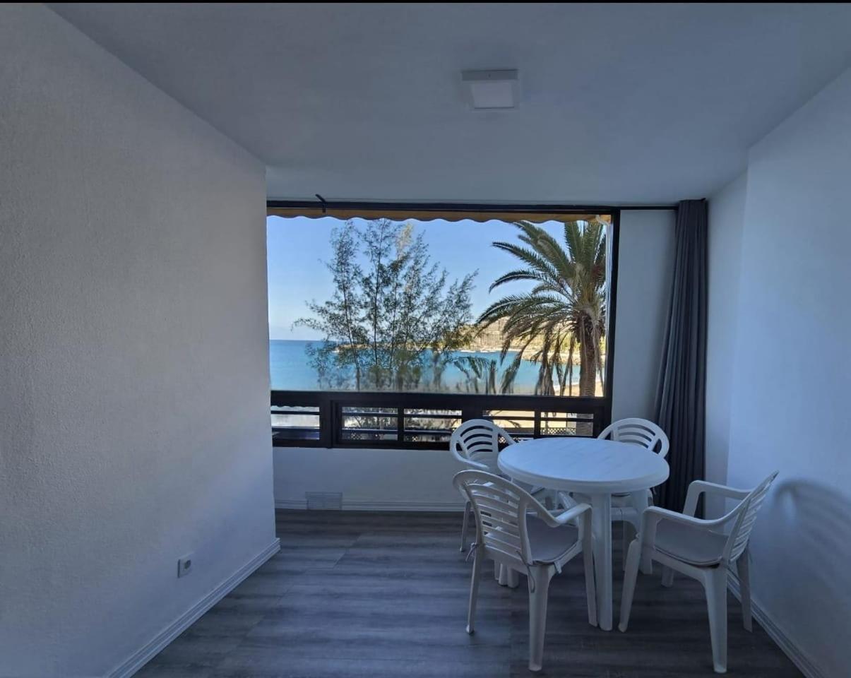 Beachfront Patalavaca Exterior photo